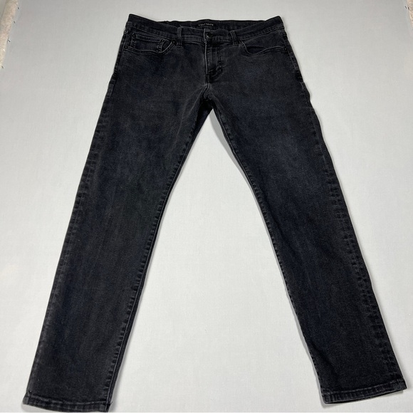 Lucky Brand Women’s Black Straight Leg Jeans Size 34 - Picture 1 of 10